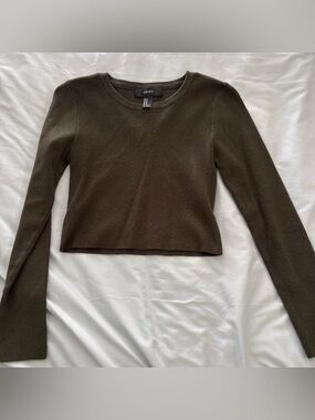 Forever 21 Dark Olive Long Sleeve Cropped Knit Top